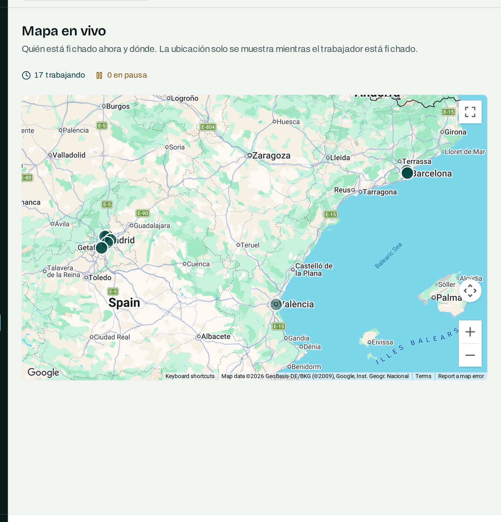 Mapa con los trabajadores que están fichados en este momento, cada uno sobre el centro de trabajo donde fichó.